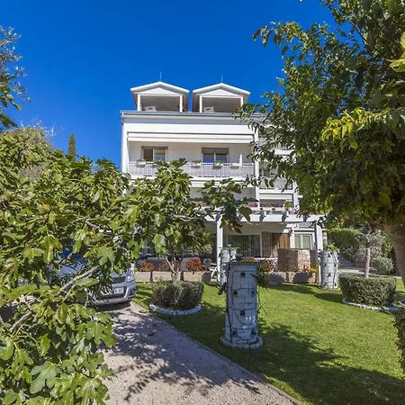 Apartment Ivan & Anka Bojko Selce